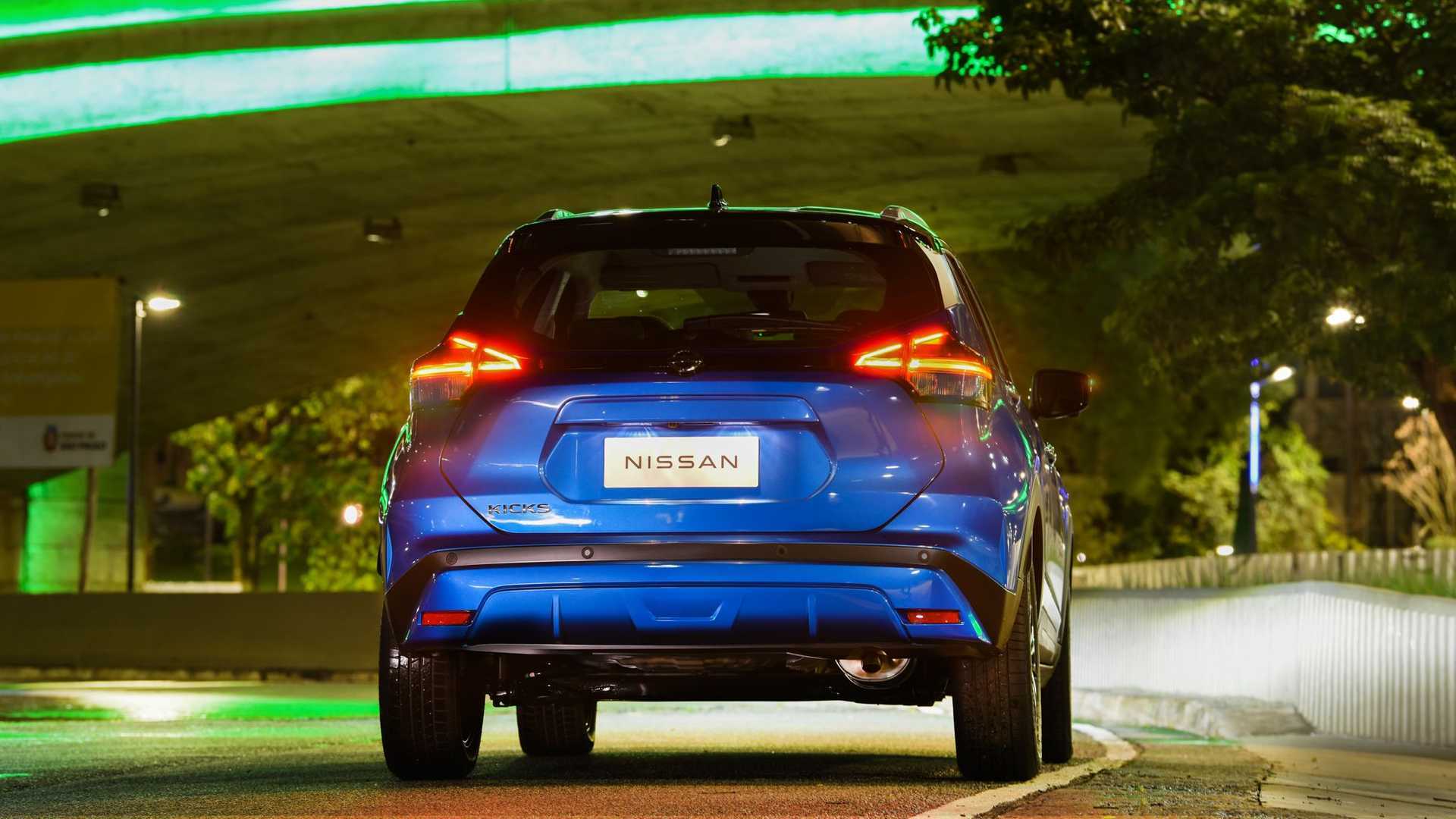 nissan-kicks-exclusive-2022 (2).jpg
